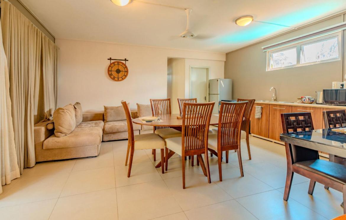 Pereybere Beach Paradise 4 Bedroom Apt מראה חיצוני תמונה